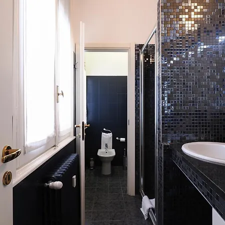 Duomo Terrace Suite Milan Exterior photo
